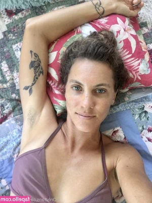 naturallkimfree - Se imaginan tenerme así?🥵