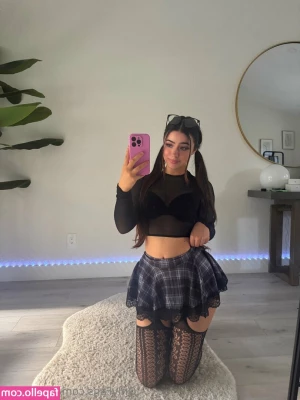 zoeyisovip - Dinner’s ready, babe 🥰