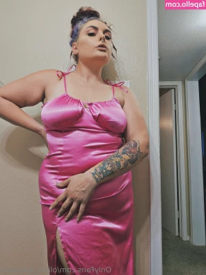olivia_foxxxoxo [ olivia-foxxxoxo ] - Good morning, you sexy little freak 🌞 I hope you have the best day