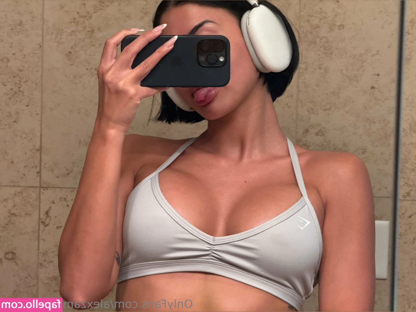 alexzamora_official [ alexzamora-official ] - 😎😎😎правильно вдягла бодік?