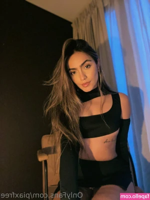 piaxfree - How are you today babe ??? Im already wet 💧🤭💦