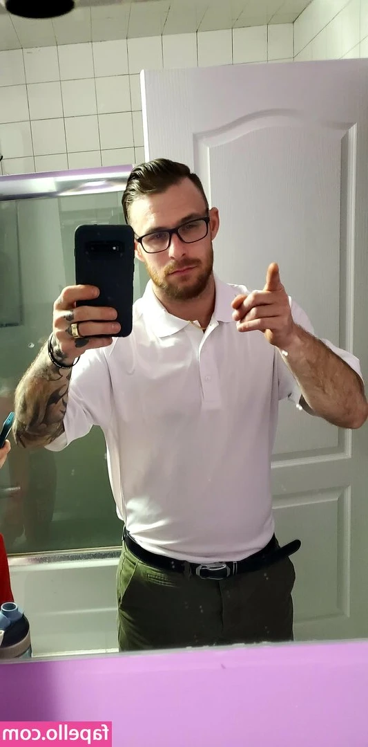 lucifer-du-quebec - I hope you all are having a good day. Since I’m always horny and