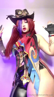 camille-yuki - I get the Ice 🍦you do the cream on my latex please 😈