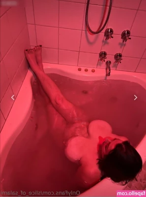 slice_of_salami_ [ slice-of-salami ] - I love relaxing in bed after a shower, and I’ve rubbed lotion all