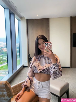 emilyortiz.free [ emilyortiz-free ] - A couple of Chaturbate streams from January 2021!