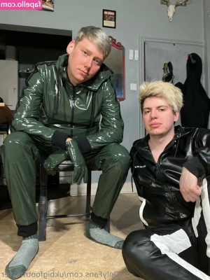 ukbigfootmaster - Dirty to so fresh and so clean baby!!