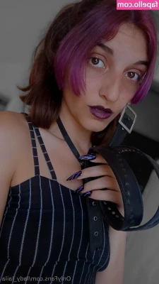 lady_laila [ lady-laila ] - Angel baby 😇 i love feeling the sun on my tits ☺️