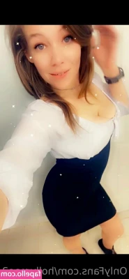 hollymae3 - Guess what I have under the dress 😜 good morning from the paradise