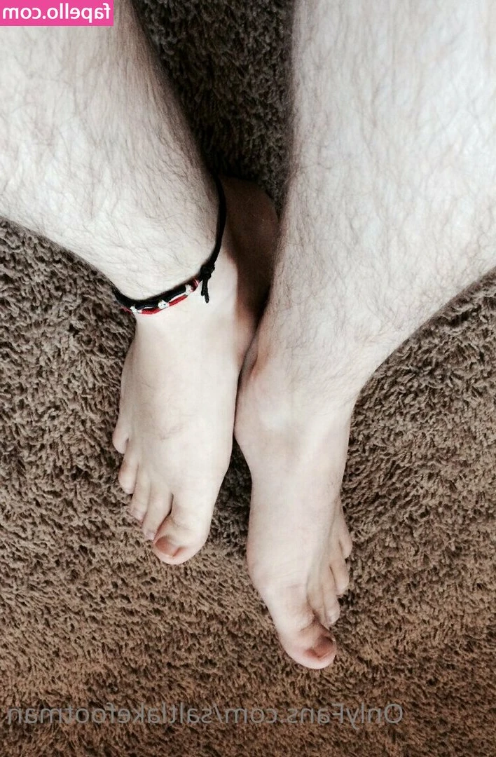saltlakefootman - I’m starting to really like my new tanline!😜