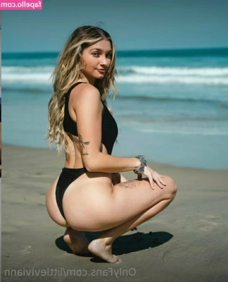 littleviviann - POV: You jerk off with me at 5AM after you found me on Om3gl3