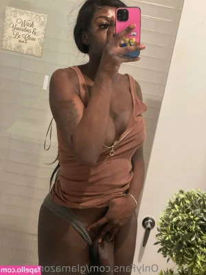 glamazonchanelr - Nude beach pic taken by the bf lol