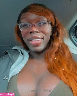glamazonchanelr - Come shower with me 🕊