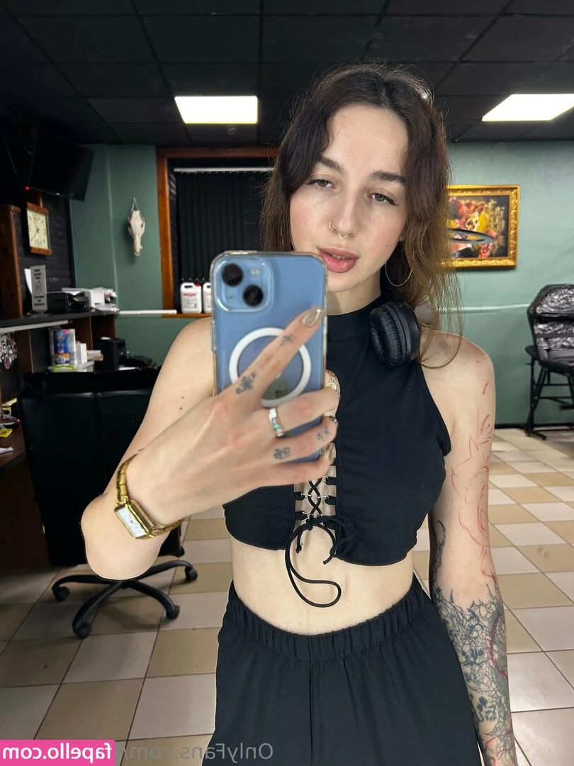 babysaralux - Happy Sunday   Do t forget to message me and let me know what other