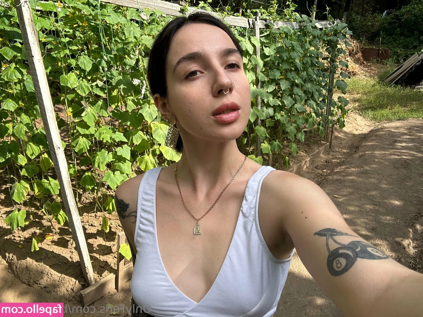 babysaralux - I can't wait for November. My Arcane shoot is something else, don't