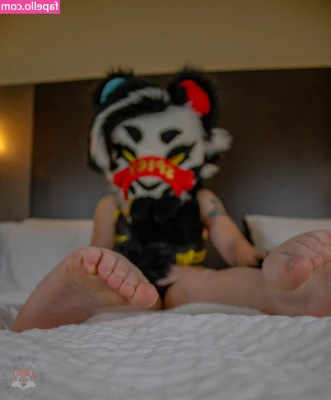 foxxpics - A little shot of what’s to come!