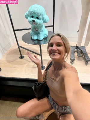 graciemaexx - Happy Hump Day xx