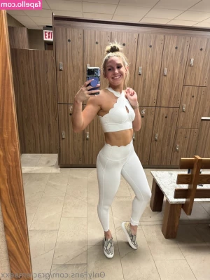 graciemaexx - What I m working with