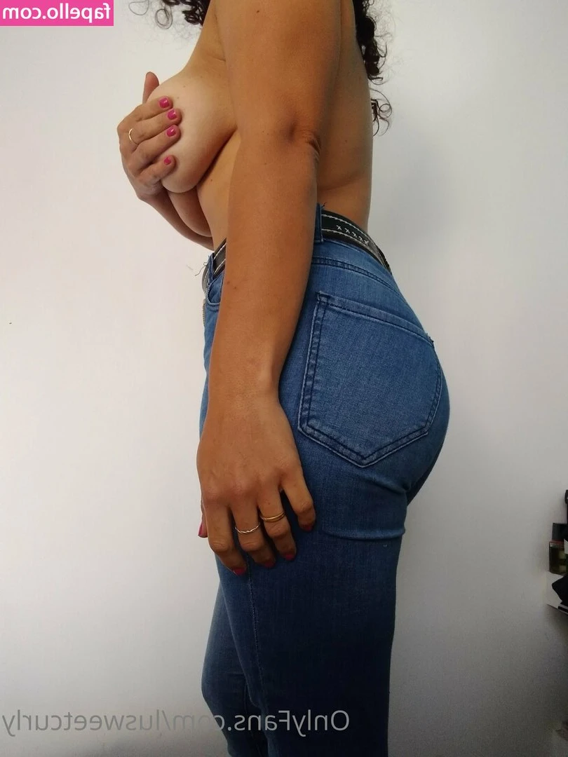 lusweetcurly - You have no idea how naughty i can get! 😈🤭 DM me