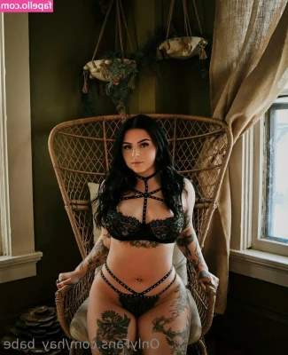 hay_babe [ hay-babe ] - G/G content pending…👀🤭