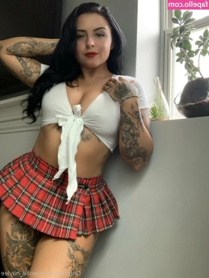 hay_babe [ hay-babe ] - Big fat giant tattas