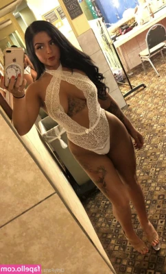hay_babe [ hay-babe ] - New tie who dis?