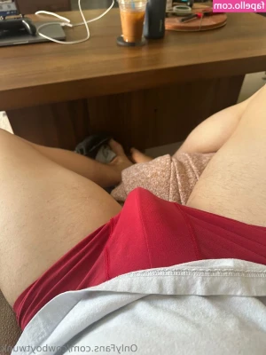 cowboytwunk [ cowboytwunk-1 ] - Take a bubble bath 🧼 with me 💦