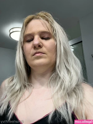 harleenivy - I’ve been in the hospital for 6 days just checking messages