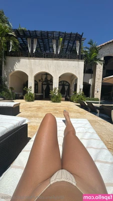 thetropicaldiosa - Jugosa como te gusta mi amor 😻