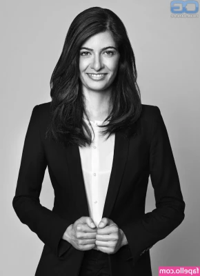Linda Zervakis [ linda-zervakis ] - Making some final preparations and I’ll be live around 10:20PM