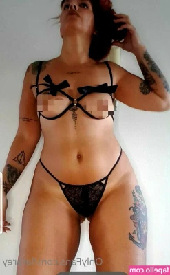 lalaseyerfree - Mmm my big boobies I hope you like them daddy ❤️❤️
