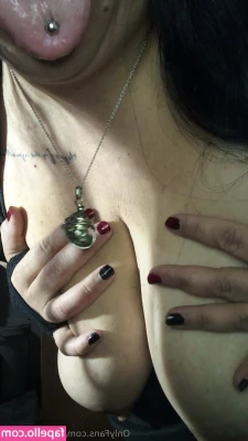 ninamoon333 - What do you have to confess to me?