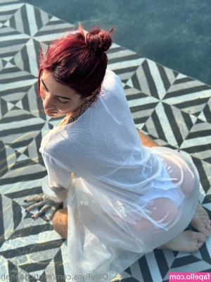 exotichannah - walrus washed ashore