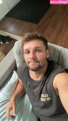 jeffreycarter [ jeffreycarter-1 ] - 🔴 Funny Podcast Moments: Poke the Bear - Hear Me Roar - Longevity