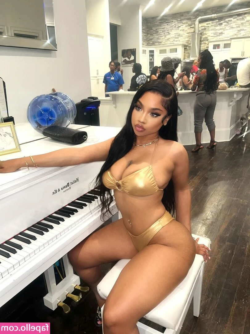iamskylarmarie - ARE YOU STILL WOKE???
