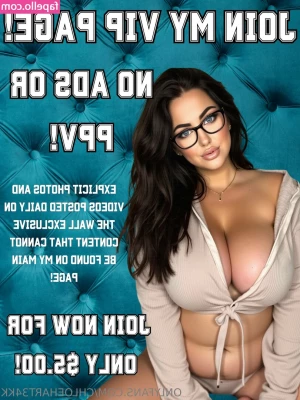 chloehart34kk [ chloehart34kk-1 ] - MY CHRISTMAS SPIN THE WHEEL is finally here! 🙈 tip the post and
