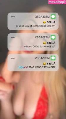 alissaquinn - Santas favorite iykyk
