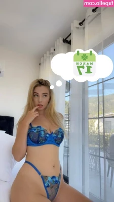 alissaquinn - Dildo riding  fingering and squirting  3 vids over 13 min total