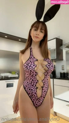 alissaquinn - POV  You catch me on a hidden camera playing with my new tail