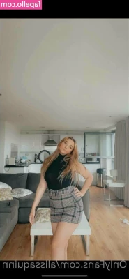 alissaquinn - Excuse the mess  wanna help me clean my room