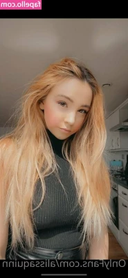 alissaquinn - Me canta desnudarme y posar para el lente  solo dame una propina y