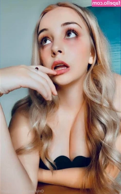 alissaquinn - Dzień 20  Czerwień wraca na salony