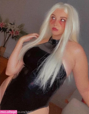 alissaquinn - Try it babe. Let’s see how it tastes.  This full video is coming up