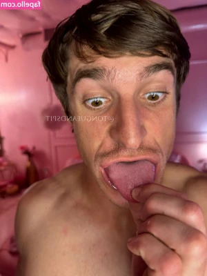 tongueandspit - Everyone that is wondering about the anal video it will be soon