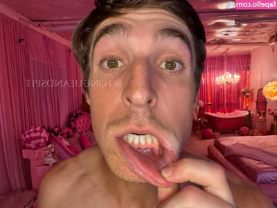 tongueandspit - Rate my throw back game 😏