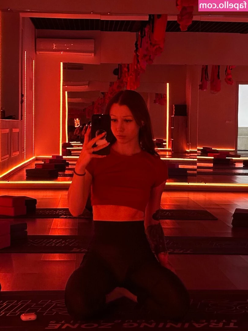 blackmango.of [ blackmango-of ] - Princess treatment