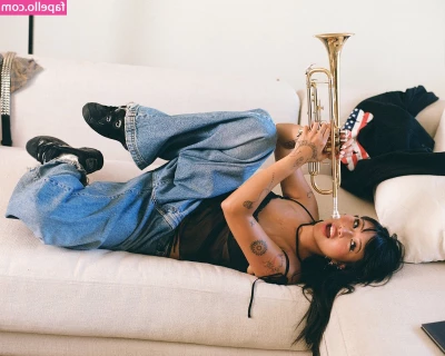 Radvxz - Hi I fancy you x Hint: 🍆