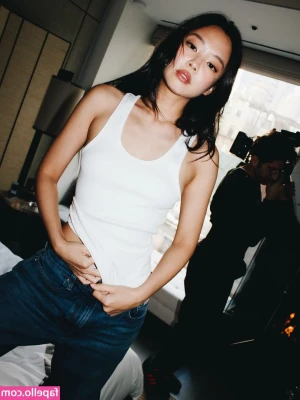 Jennie | BLΛƆKPIИK [ jennie-blkpik ] - am i the girl that u dream of? ♡