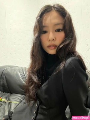 Jennie | BLΛƆKPIИK [ jennie-blkpik ] - You have no clue how sweaty I got dancing up a storm. I haven’t