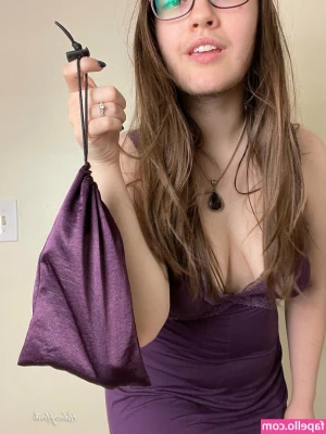 awoozyyouth [ awoozyyouth-14 ] - Ik wil lekker op je geile harde pik rijden 🥵🥵 met mijn natte