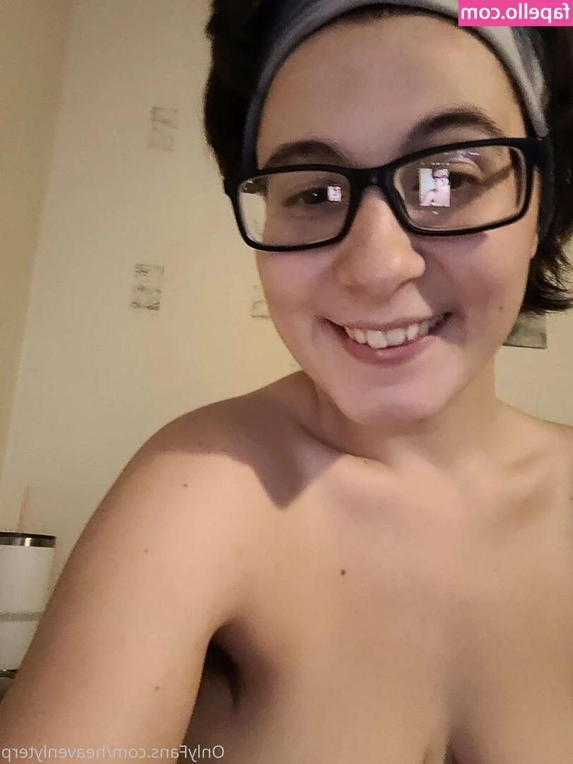 heavenlyterp - Can I make you your own little video to cum to this Xmas? Let me